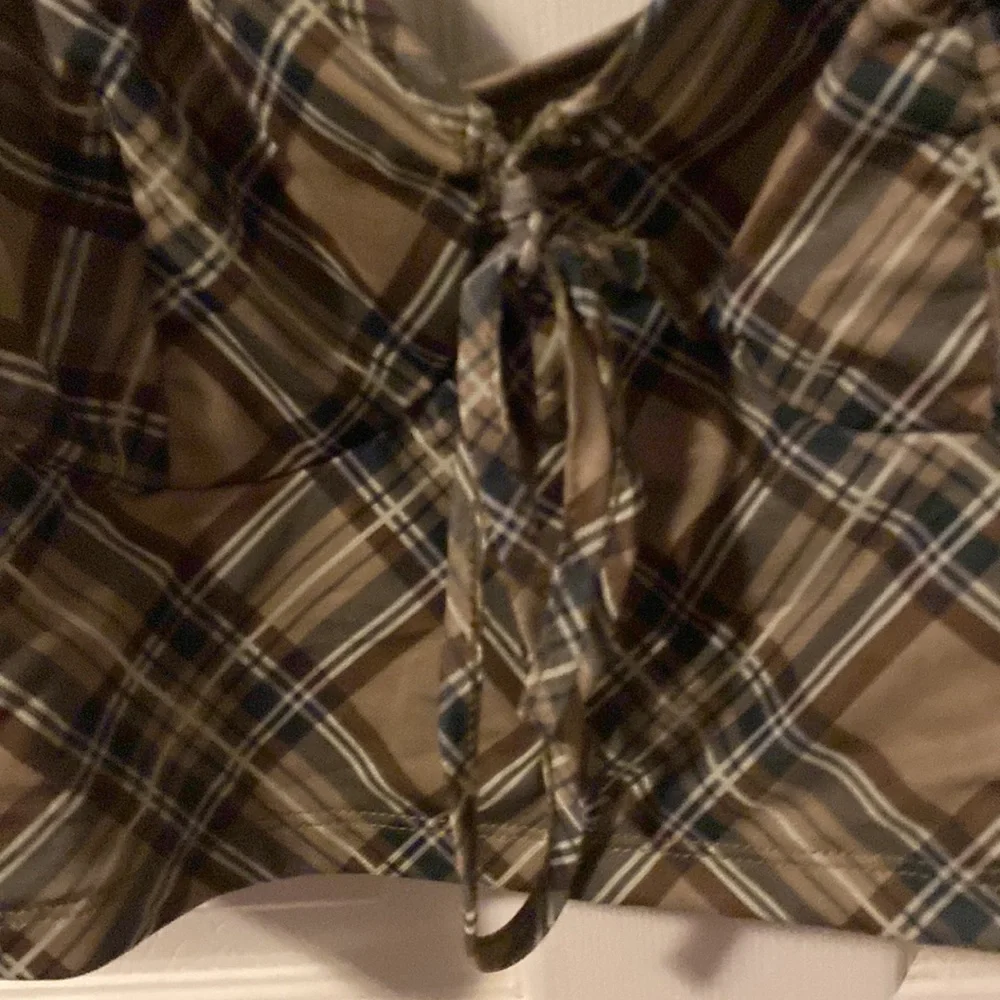 Plaid print knot front mesh cami top - Picture 11 of 11